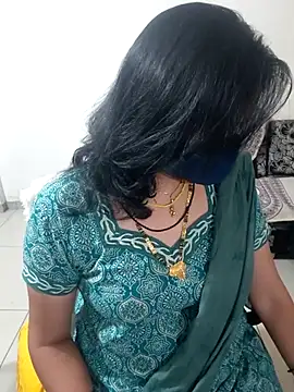 Snapshot of khushikhushi chatting on June 2026 05:57:02 PM khushikhushi online show from June 2026 05:57:02 PM