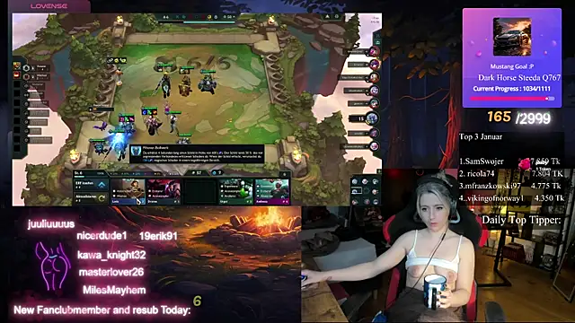 Lisaonthemoon online show from January 2025 10:19:01 PM