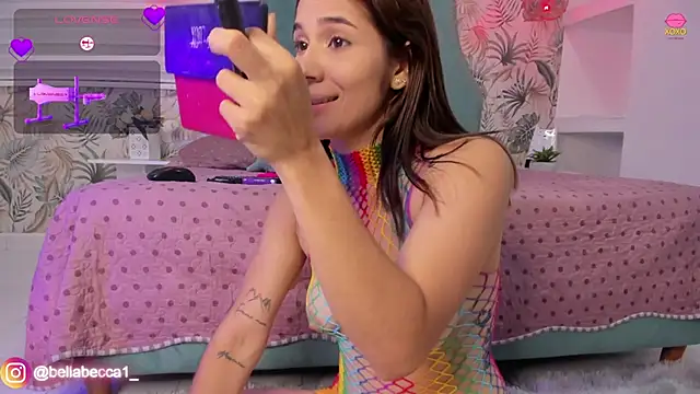 Snapshot of bellaa_becca chatting on February 2025 05:50:02 PM bellaa becca online show from February 2025 05:50:02 PM