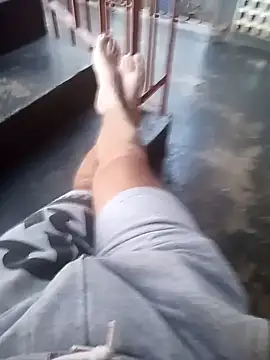 dredre1069 online show from January 2025 09:46:01 PM