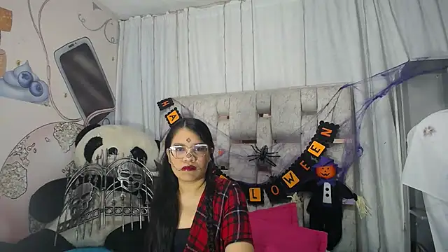 KEYRA-MILLER- online show from November 2025 02:35:02 AM