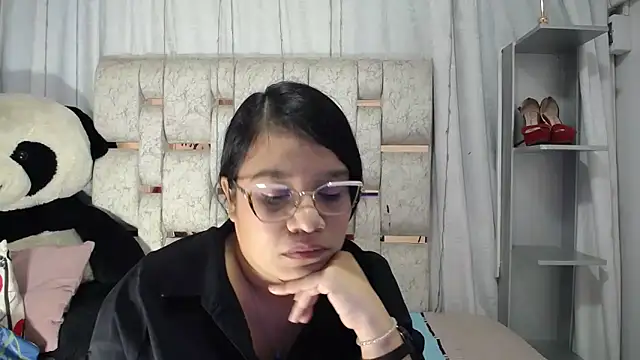 KEYRA-MILLER- online show from February 2026 02:12:02 AM