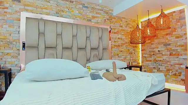 karla dunn online show from March 2025 11:28:02 PM