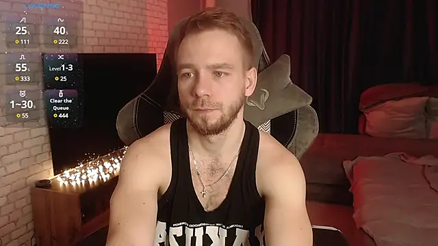 Snapshot of LeoPaulini chatting on March 2025 08:17:01 AM LeoPaulini online show from March 2025 08:17:01 AM