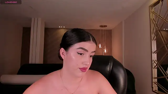 Snapshot of PaulinaSantos_ chatting on July 2026 08:14:01 PM PaulinaSantos online show from July 2026 08:14:01 PM
