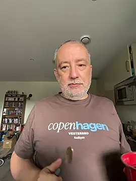 LondonTeffy online show from August 2026 11:01:01 AM