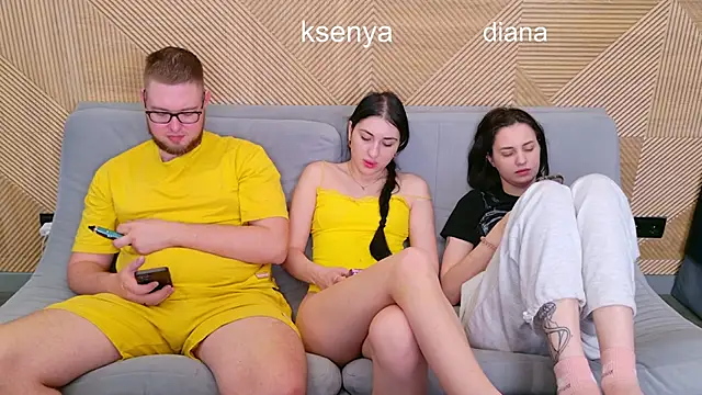Snapshot of Ksenny chatting on May 2026 06:54:02 AM Ksenny online show from May 2026 06:54:02 AM