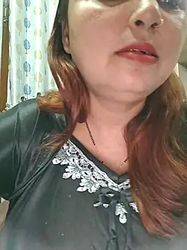 Snapshot of Dianaa9 chatting on May 2026 05:13:01 AM Dianaa9 online show from May 2026 05:13:01 AM