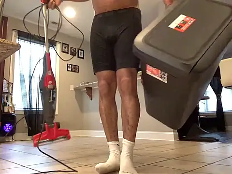 Snapshot of curvedicbandit6_2 chatting on February 2025 03:18:02 PM curvedicbandit6 2 online show from February 2025 03:18:02 PM