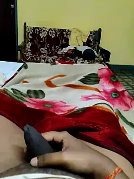 Snapshot of Brown_Munda047 chatting on October 2025 11:13:01 PM Brown Munda047 online show from October 2025 11:13:01 PM