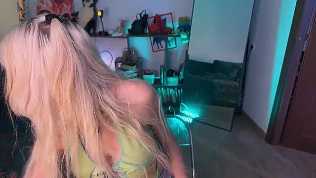 Eerectioneering online show from October 2025 12:25:02 PM