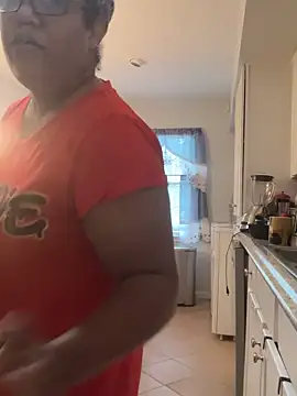 ebonyred online show from October 2025 01:52:02 PM