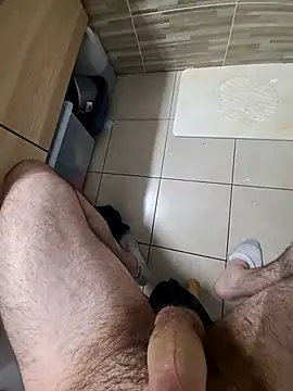 doudoucharlyc4 online show from March 2025 11:49:01 PM