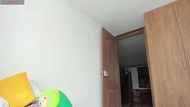 cheryl blossom69 online show from October 2025 08:48:01 PM