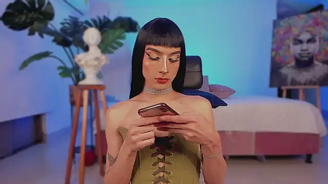 Taylor  foxxx online show from February 2025 07:21:01 AM