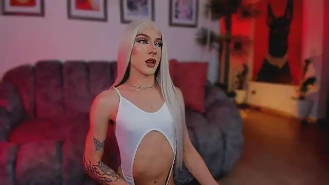 Taylor  foxxx online show from July 2026 08:00:02 AM
