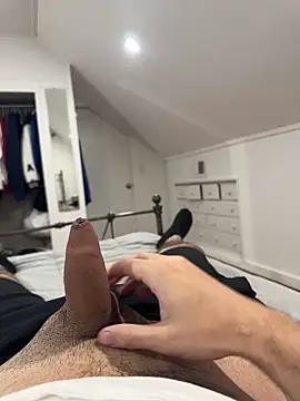 Snapshot of bwcalexander chatting on February 2026 11:42:02 PM bwcalexander online show from February 2026 11:42:02 PM