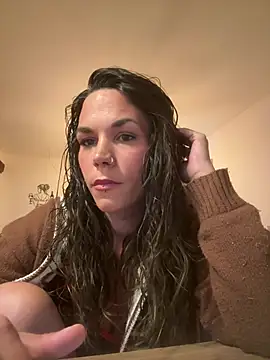 Lady Knaller online show from April 2026 07:38:02 PM