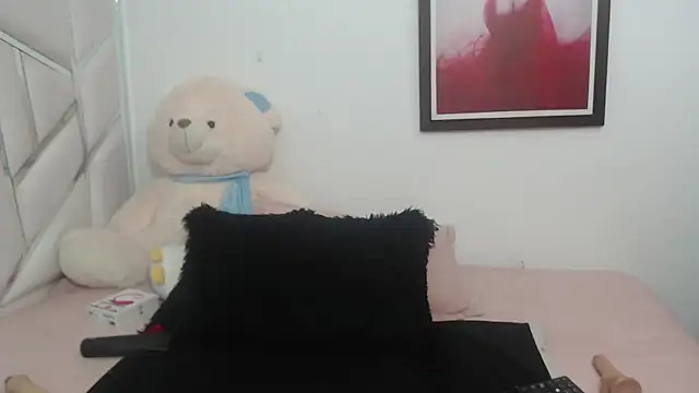 celestesouzalatin online show from January 2025 09:43:02 PM