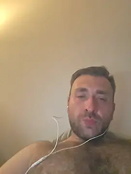 Snapshot of TIGERRR86 chatting on June 2026 08:08:01 PM TIGERRR86 online show from June 2026 08:08:01 PM