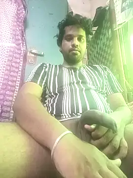 Snapshot of Dinesh2151@xh chatting on April 2026 06:20:02 AM Dinesh2151xh online show from April 2026 06:20:02 AM