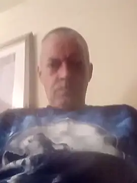 jefffitz73 online show from April 2026 04:01:02 PM