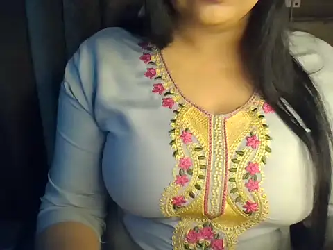 Trezza online show from January 2026 08:13:02 PM