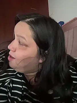 Venus queenn online show from February 2026 05:21:01 PM