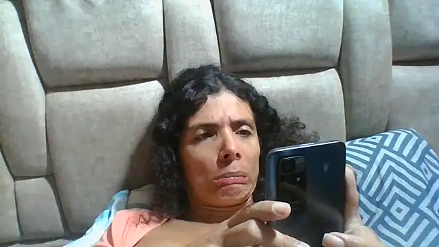 Nadia Monroe online show from June 2026 04:11:01 PM