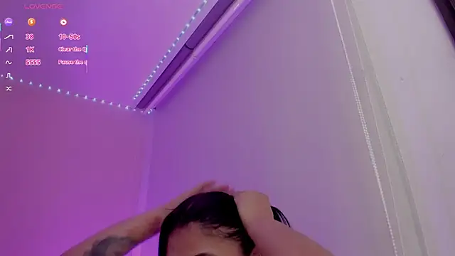 Oriana Guzman online show from March 2026 03:00:02 AM