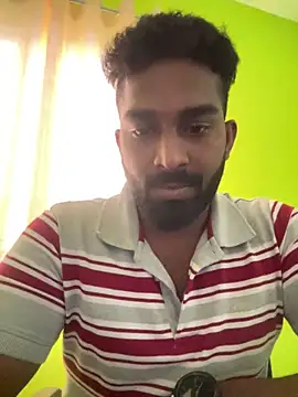 Snapshot of Handsomehunk_4U chatting on December 2024 07:14:01 AM Handsomehunk 4U online show from December 2024 07:14:01 AM