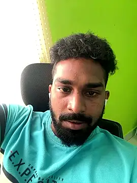 Snapshot of Handsomehunk_4U chatting on December 2024 07:06:02 AM Handsomehunk 4U online show from December 2024 07:06:02 AM