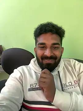 Snapshot of Handsomehunk_4U chatting on December 2024 07:25:02 AM Handsomehunk 4U online show from December 2024 07:25:02 AM