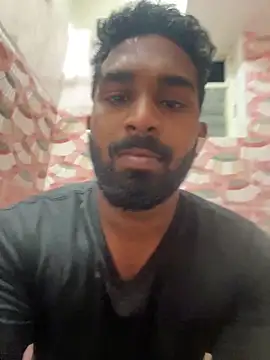 Snapshot of Handsomehunk_4U chatting on December 2024 05:18:02 PM Handsomehunk 4U online show from December 2024 05:18:02 PM