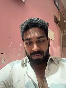 Snapshot of Handsomehunk_4U chatting on January 2025 03:49:02 PM Handsomehunk 4U online show from January 2025 03:49:02 PM