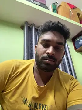 Snapshot of Handsomehunk_4U chatting on January 2025 05:41:01 PM Handsomehunk 4U online show from January 2025 05:41:01 PM