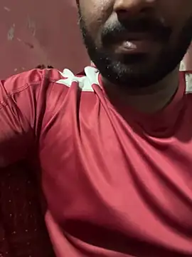 Snapshot of Handsomehunk_4U chatting on February 2025 04:44:01 PM Handsomehunk 4U online show from February 2025 04:44:01 PM