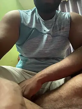 Snapshot of Handsomehunk_4U chatting on February 2025 08:13:02 AM Handsomehunk 4U online show from February 2025 08:13:02 AM