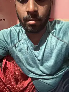 Snapshot of Handsomehunk_4U chatting on February 2025 05:20:01 PM Handsomehunk 4U online show from February 2025 05:20:01 PM