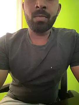 Snapshot of Handsomehunk_4U chatting on February 2025 09:58:02 AM Handsomehunk 4U online show from February 2025 09:58:02 AM