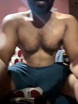 Snapshot of Handsomehunk_4U chatting on November 2025 04:55:01 PM Handsomehunk 4U online show from November 2025 04:55:01 PM