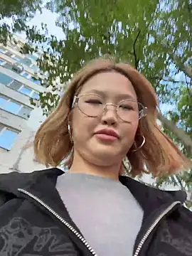 Aiko Yumi online show from June 2026 04:06:01 PM