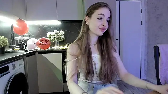 LissaCain online show from March 2026 03:32:01 AM