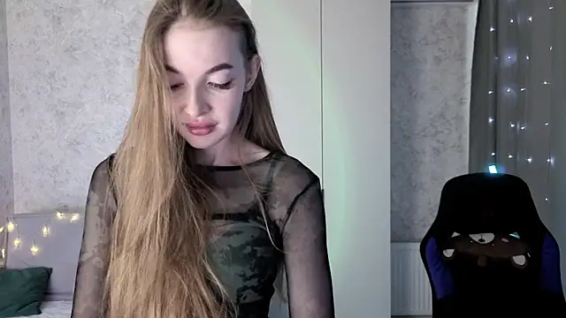 LissaCain online show from April 2026 04:23:02 AM