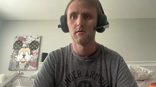 Snapshot of 25flyboy25 chatting on June 2026 06:27:01 PM 25flyboy25 online show from June 2026 06:27:01 PM
