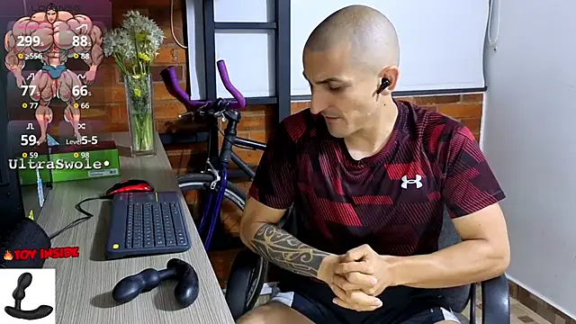 Snapshot of Marck_Muscle chatting on January 2026 02:38:01 AM Marck Muscle online show from January 2026 02:38:01 AM