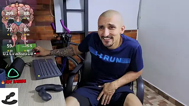 Snapshot of Marck_Muscle chatting on February 2026 01:12:01 AM Marck Muscle online show from February 2026 01:12:01 AM