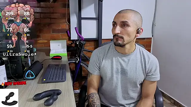 Snapshot of Marck_Muscle chatting on February 2026 06:26:01 AM Marck Muscle online show from February 2026 06:26:01 AM