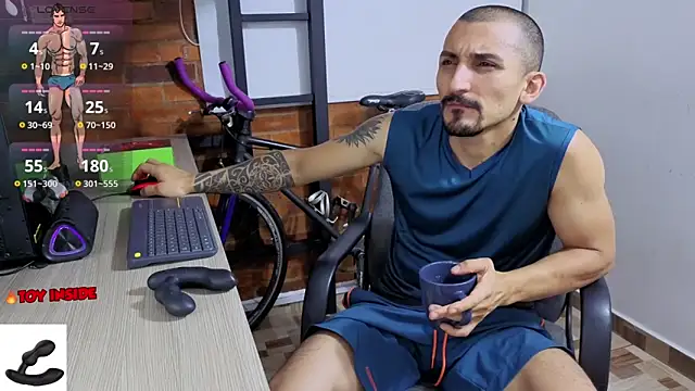 Snapshot of Marck_Muscle chatting on February 2026 12:09:01 AM Marck Muscle online show from February 2026 12:09:01 AM