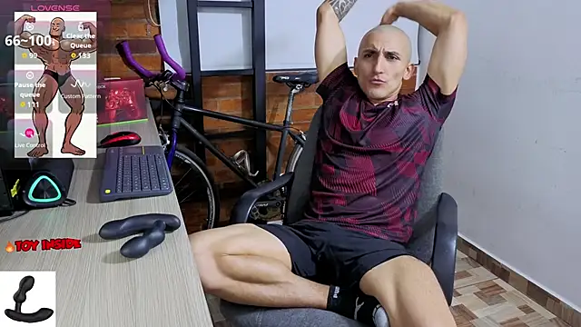 Snapshot of Marck_Muscle chatting on April 2026 01:53:01 AM Marck Muscle online show from April 2026 01:53:01 AM